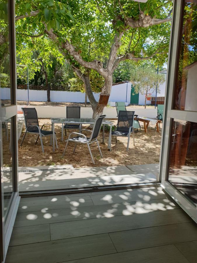 Apartments JL Murter Bagian luar foto