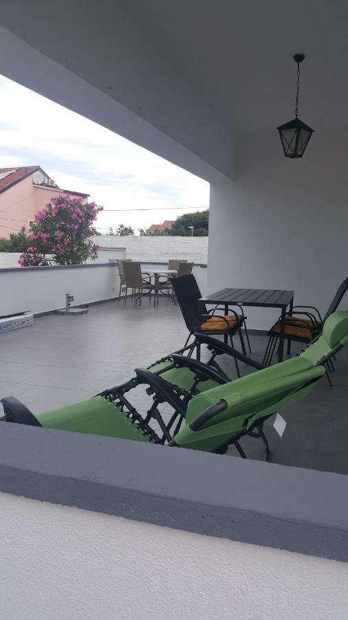 Apartments JL Murter Bagian luar foto